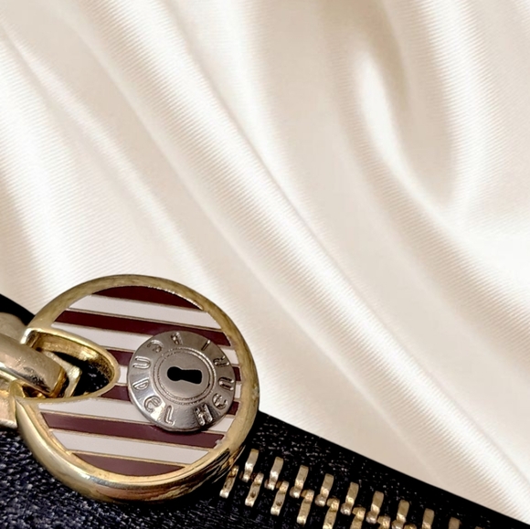 Henri Bendel Coin Pouch - Picture 10 of 13